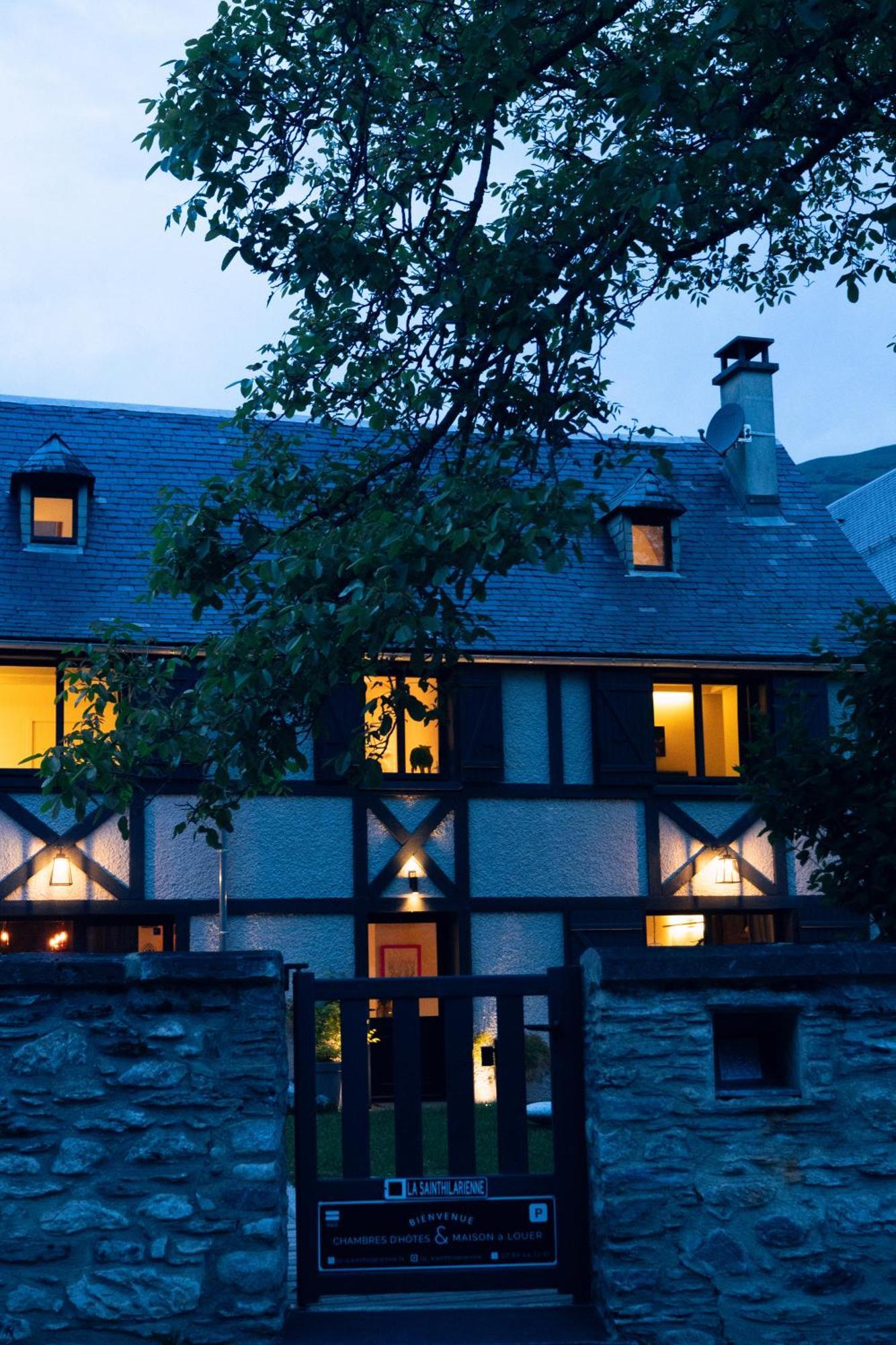 La Sainthilarienne Bed & Breakfast Exterior photo