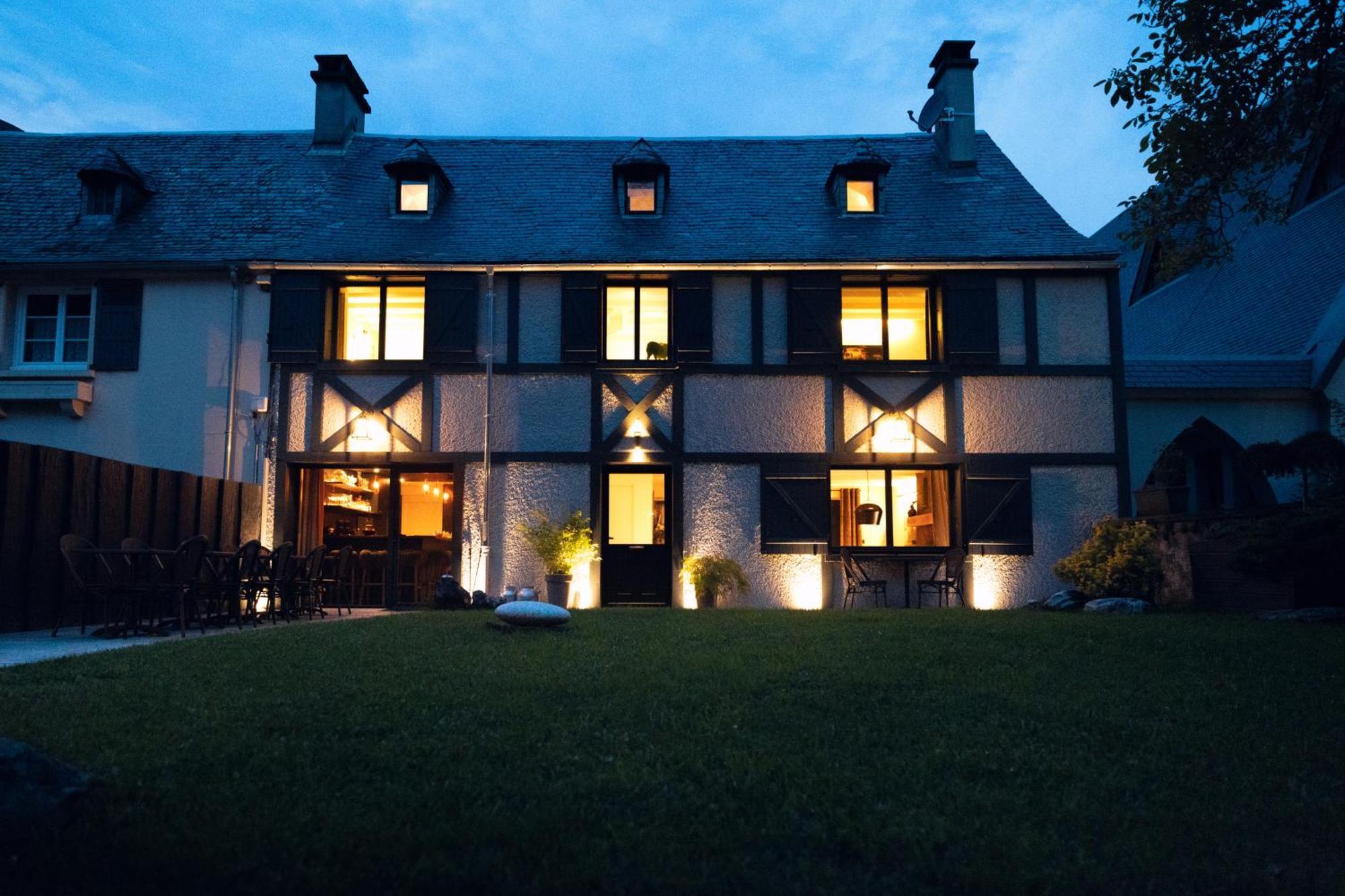 La Sainthilarienne Bed & Breakfast Exterior photo